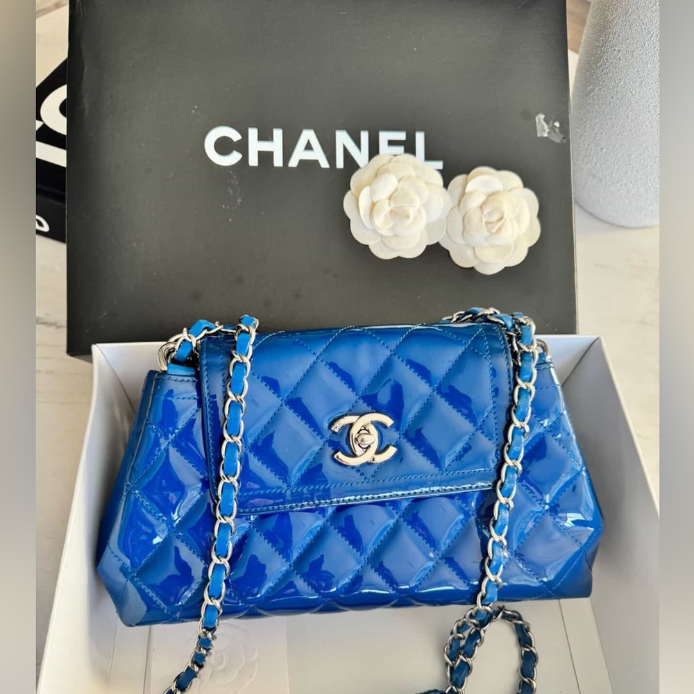 Sold Chanel Full set